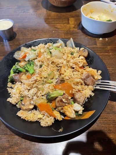 Hana Sushi Hibachi Poke bowl