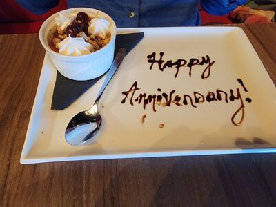 Le Rouge - Bold Grill & Cocktails