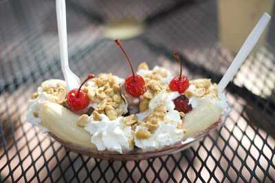 Westcliffe Stage Stop Soft Ice Cream & Smoothie Saloon