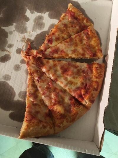 Hometown Pizza At Clarks Corner