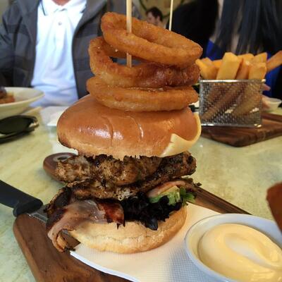 Heights Bar & Bistro