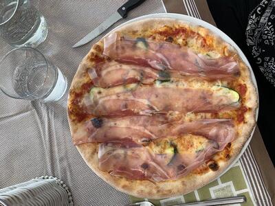 Pizzeria Ristorante Stella