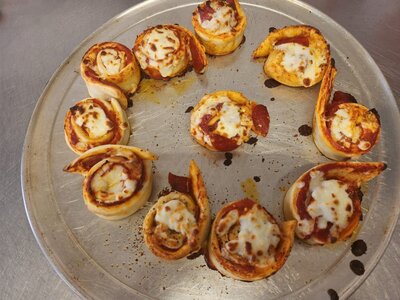 Off The Square Pizzeria