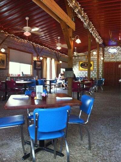 Willie's BBQ & Steakhouse