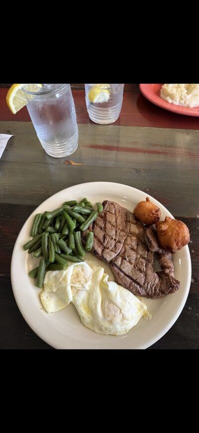 Woody's
