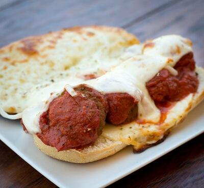 Kraus' Pizza of Navarre
