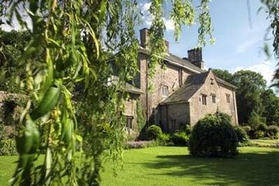 Kemeys Manor