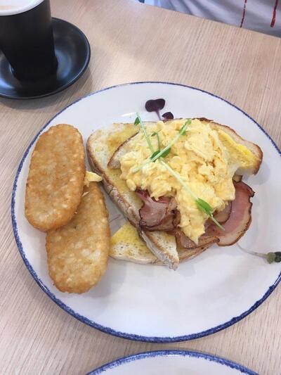 Ultimate Mates Pizza Cafe