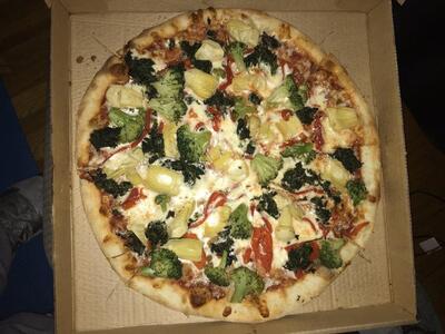Charlie's Pizzeria
