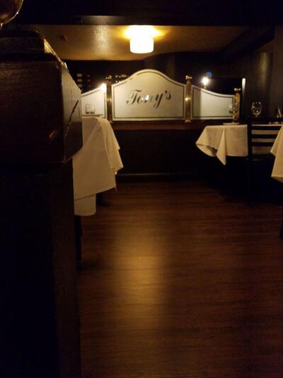 Tony's Restaurant & 3rd Street Cafe