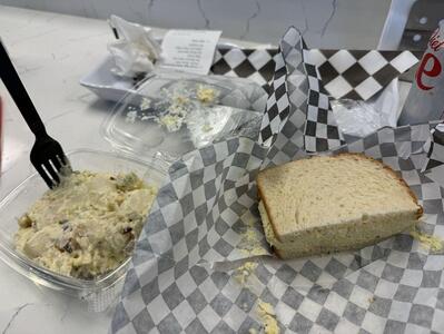 Little Lois Cafe