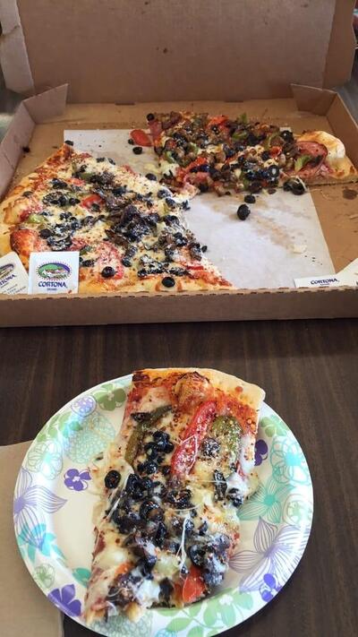 Gualala Pizza & Bakery