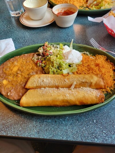 Los Dos Amigos Mexican Restaurant
