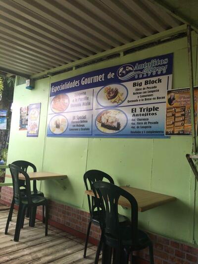 Antojitos Costeros