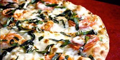 Lil Ricci's New York Pizza