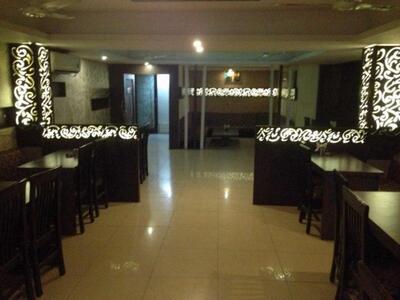 The Great Blue - Hotel Lords Inn photo