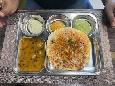 Curry Leaves Restaurant