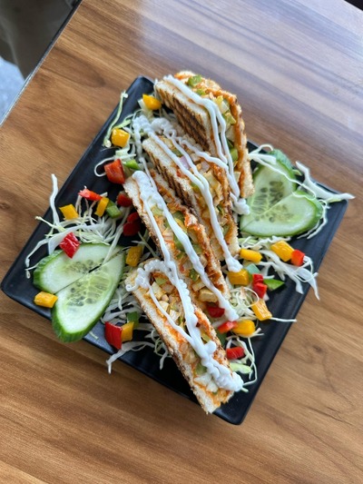 THE CITY FOOD CORNER