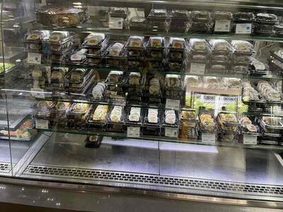 Reef Seafood + Sushi
