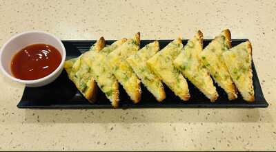 Ram Krishna Veg Restaurant & Banquets