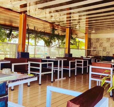 Viraj Family Garden Resto Bar