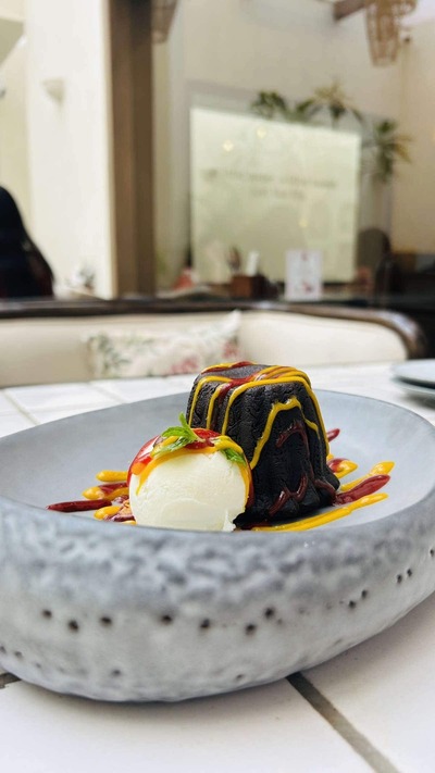 Pavitra Hotal And Resturant