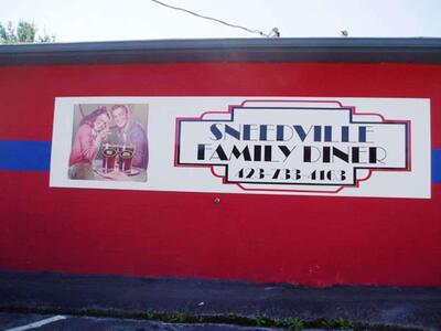 Michael's Family Diner