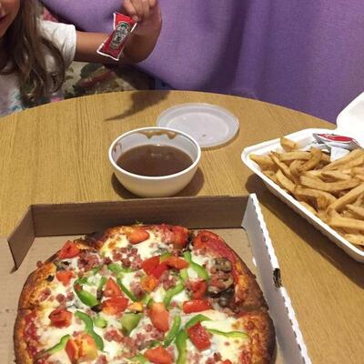 Oceanside pizza Palace