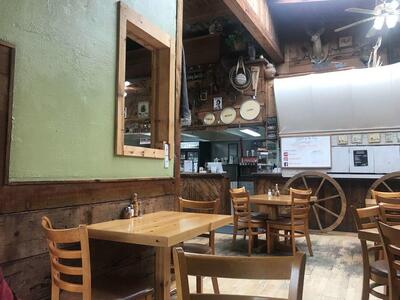 JBJs Round Up Pizza & Grub