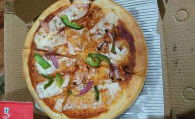 Pizza Hut Main Bemina Road, Srinagar