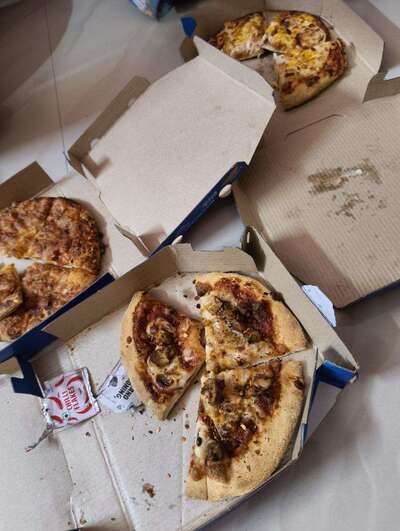 Domino's Pizza Paruthippattu, Chennai