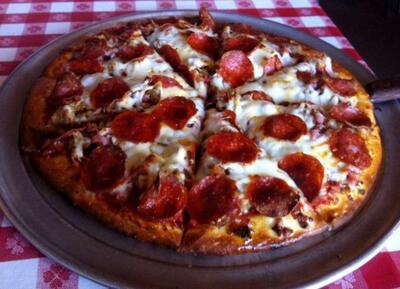 Jan's Village Pizza