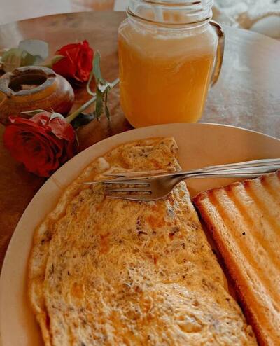 Wellness Inn yoga & Holistic Center With Vegetarian & Vegan Restaurant & Cafe