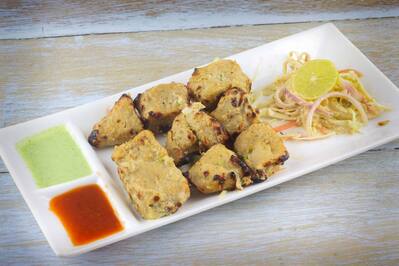 Kalls Fast Food & Restaurant