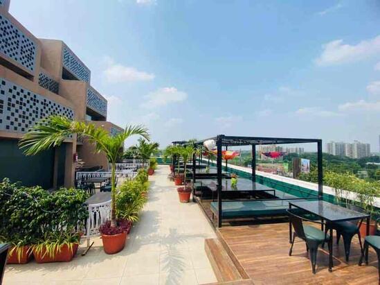 Veranda Rooftop Rooftop Stroies By Veranda, Ahmedabad