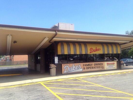 Duke's Drive in in Bridgeview - Restaurant menu and reviews
